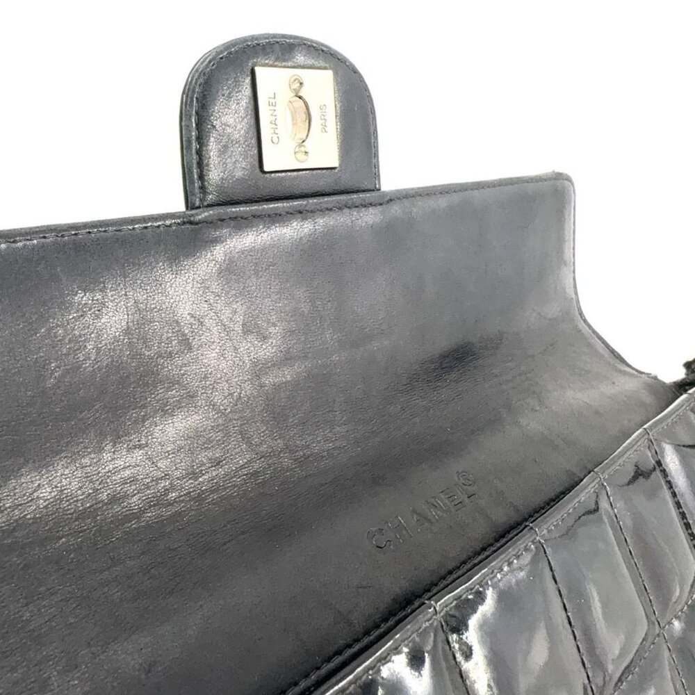 CHANEL Patent Leather East West Chocolate Bar Flap Bag Black Purse - Picture 10 of 13